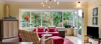 Apartment 'Kneissler' with Mountain View, Private Terrace and Wi-Fi