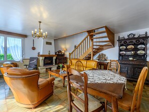 Interior - Les Tourelles by Interhome (Saint Philibert)