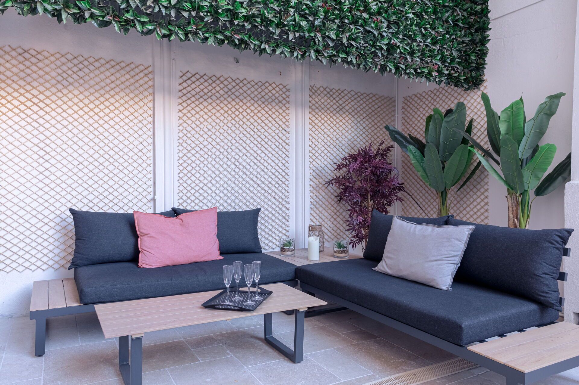 Balcony / Terrace / Patio