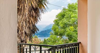 Casa Ambrogio, 3Br with Parking By Halldis