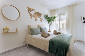 3 bedrooms, iron/ironing board, free WiFi