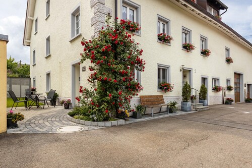 Ferienwohnung 'Thoma' mit privater Terrasse, privatem Garten und Wi-Fi