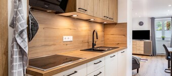 Apartment 'Thoma' with Private Terrace, Private Garden and Wi-Fi