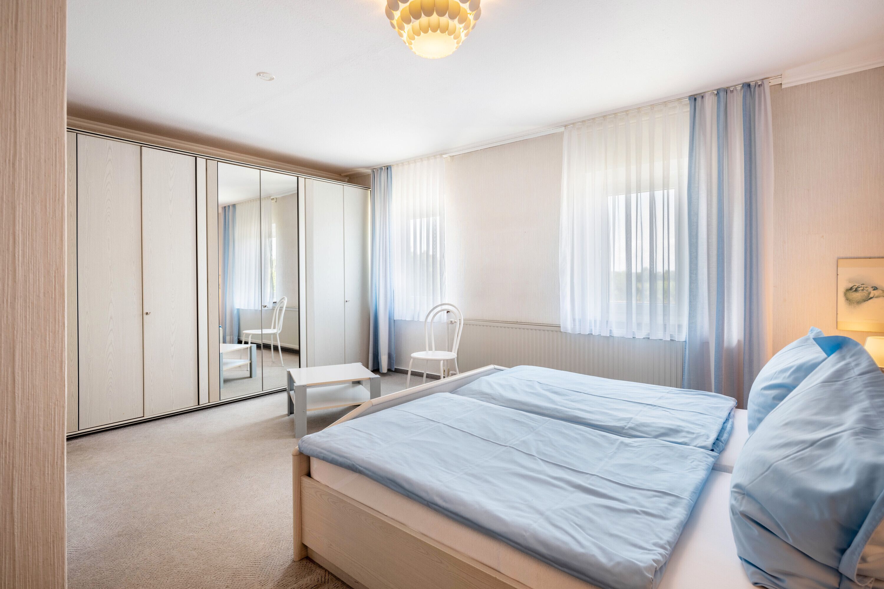 2 Schlafzimmer, Bügeleisen/Bügelbrett, kostenloses WLAN