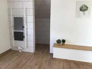 Interior - Apartment 'Landliebe' with Private Terrace, Private Garden and Wi-Fi (Heide)