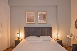 1 chambre, fer et planche à repasser, Wi-Fi, literie fournie