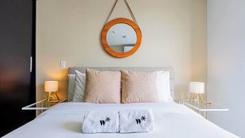 1 dormitorio, tabla de planchar con plancha, wifi