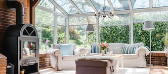 Holiday Home 'Hanghaus Am Meer' with Sea View, Private Terrace and Wi-Fi