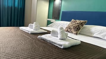 Deluxe Double Room, 1 Double Bed, City View | Desk, laptop workspace, blackout drapes, iron/ironing board