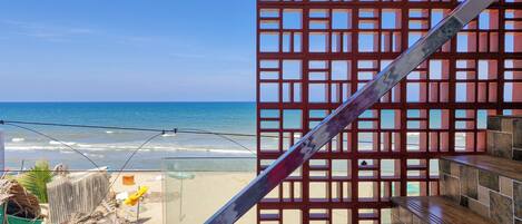 Triple Room | Iron/ironing board, free WiFi