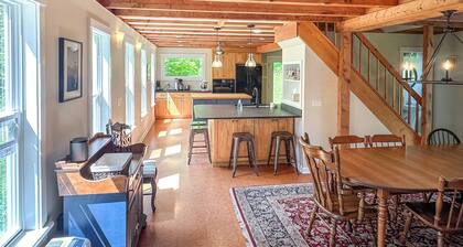 Secluded Mad River Valley Home with Hot Tub