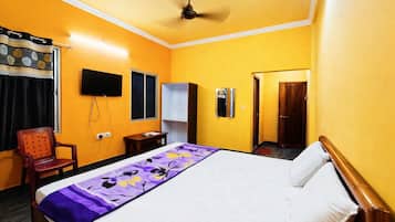 Safe på rommet, lydisolert og wi-fi (inkludert)