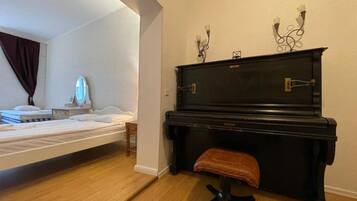 1 bedroom, iron/ironing board, WiFi, bed sheets