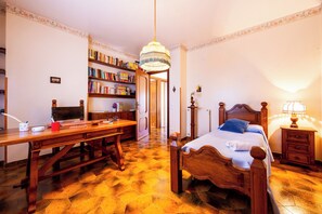 5 Schlafzimmer, WLAN, Bettwäsche