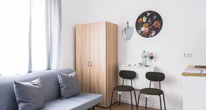 Hostel C9 MaruLiving