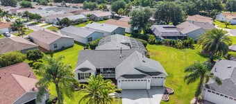 Palm Breeze Oasis-3/2 w/ Private Pool & Golf Cart in The Village of Liberty Park