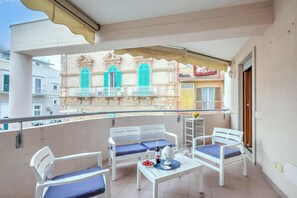 Terrace/patio - Viadelmare Apartment Monopoli 200m Sea (Monopoli)