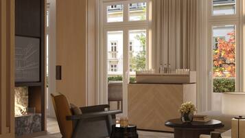 Premium bedding, down comforters, minibar, in-room safe