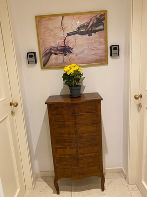 アパートメント 2 ベッドルーム バルコニー | 内装