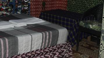 Room, 1 Bedroom, Accessible, Smoking | 1 bedroom