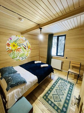 Basic Cabin, Balcony, Garden View | 7 bedrooms, free WiFi