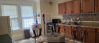 Private Room for Rent at the Historic Villa Place