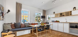 Interior - White Ella only 150 m to the beach with terrace and garden (Sylt)