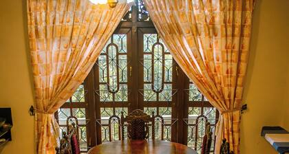 4-bedroom Green Oasis in Kandy