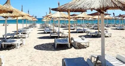 EFO Studios on the Beach