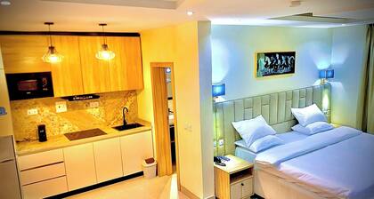 Slavan Suites & Apartments
