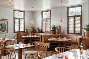 Restaurant - Common House Chattanooga (Chattanooga)
