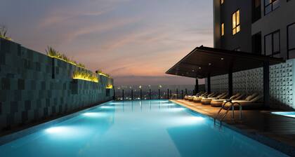 Somerset Queen City Semarang