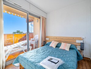 1 camera, Wi-Fi gratuito