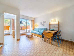 TV - Apartment 8 people, Wi-Fi, sea view (Roquebrune-Cap-Martin)