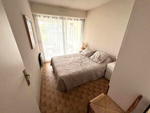1 Schlafzimmer