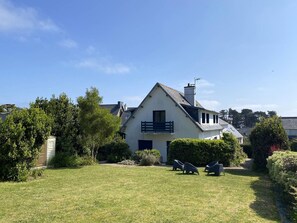 Exterior - Beautiful renovated apartment with sea view in Trégastel, near beach (Trégastel)