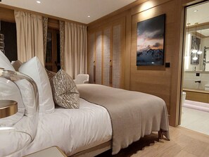 3 bedrooms, desk, free WiFi, bed sheets - Luxury 4-room apartment 111m² with terrace in Val-d'Isère (Val-d'Isère)