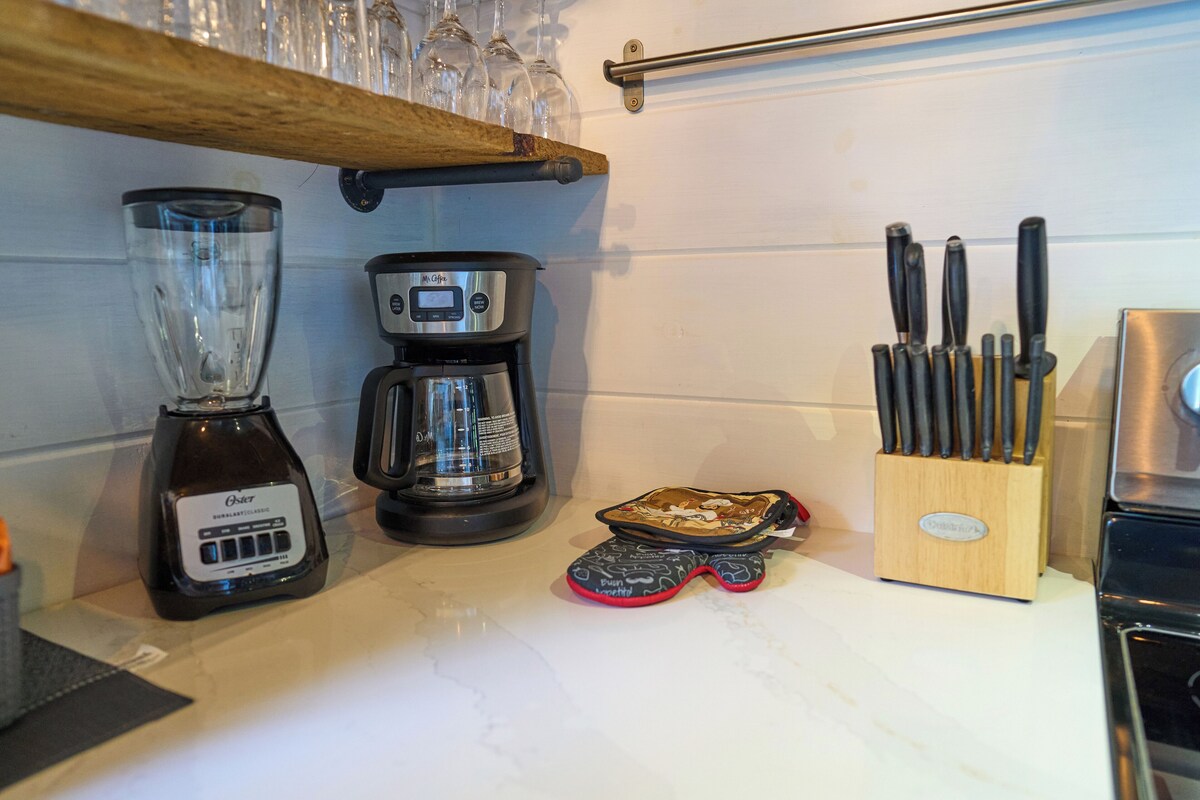 Photo 85 of Charming 6BR Stay • Steps from Downtown