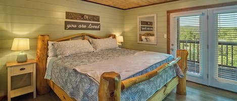 6 bedrooms, iron/ironing board, free WiFi, bed sheets