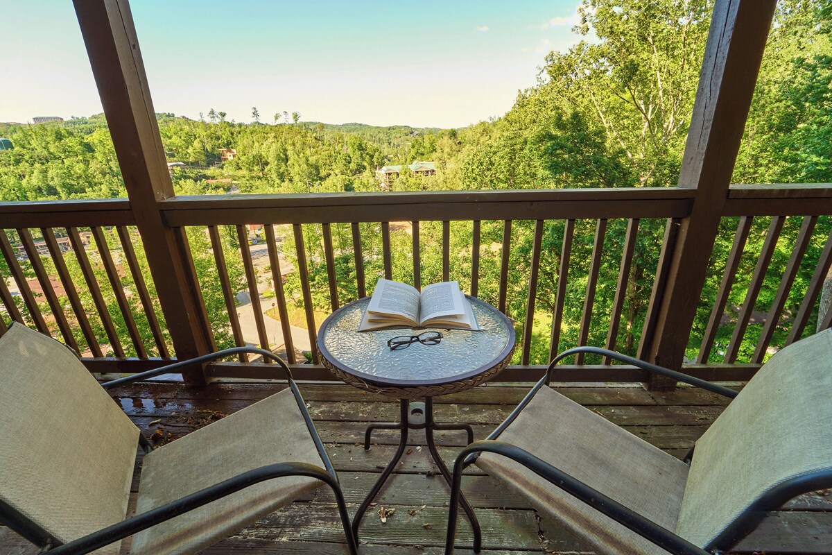 Photo 65 of Charming 6BR Stay • Steps from Downtown