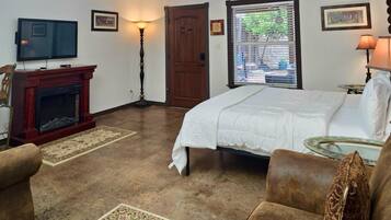 1 bedroom, desk, free WiFi