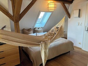 1 soverom, strykejern/-brett, reiseseng for barn og wi-fi