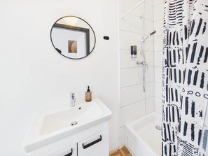 Hair dryer, towels - Lustenau - Villa Blumenau Studio 8 (Lustenau)