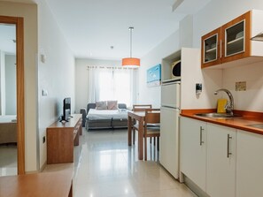 1 camera, Wi-Fi gratuito