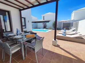 Outdoor dining - Casa Adassa, your holidays house (Playa Blanca)