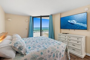 2 bedrooms, iron/ironing board, travel crib, free WiFi - 2B/2BA Beachfront Corner, Gulf Views West & South (Destin)