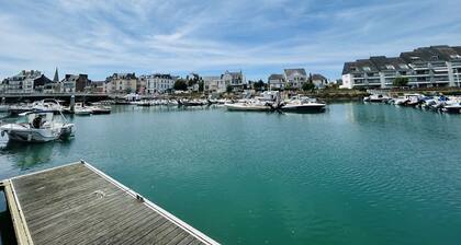 Studio calme face au port de Pouliguen, proche quartier BenoĂźt