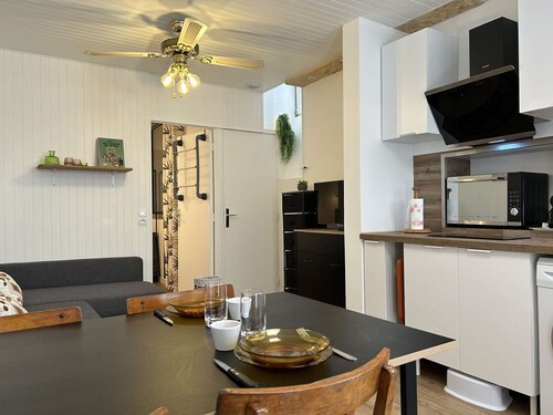 Seaside apartment in Banyuls-sur-Mer, central, near the beach