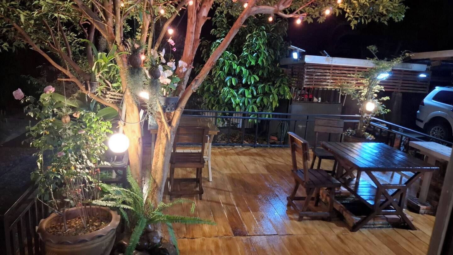 A Little Nap Garden Villa 3 Bedrooms | Balkon