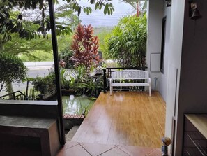 A Little Nap Garden Villa 3 Bedrooms | 陽台景觀